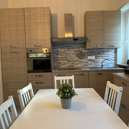 Lejlighed Antesitum - *